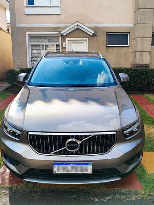 VOLVO XC40 2.0 T4 GASOLINA INSCRIPTION GEARTRONIC